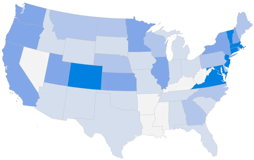 Map of the USA showing each states by Educational Attainment.  States with a higher value in blue.